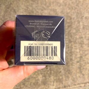 Rejuveniqe Light Oil Intensive by Monat